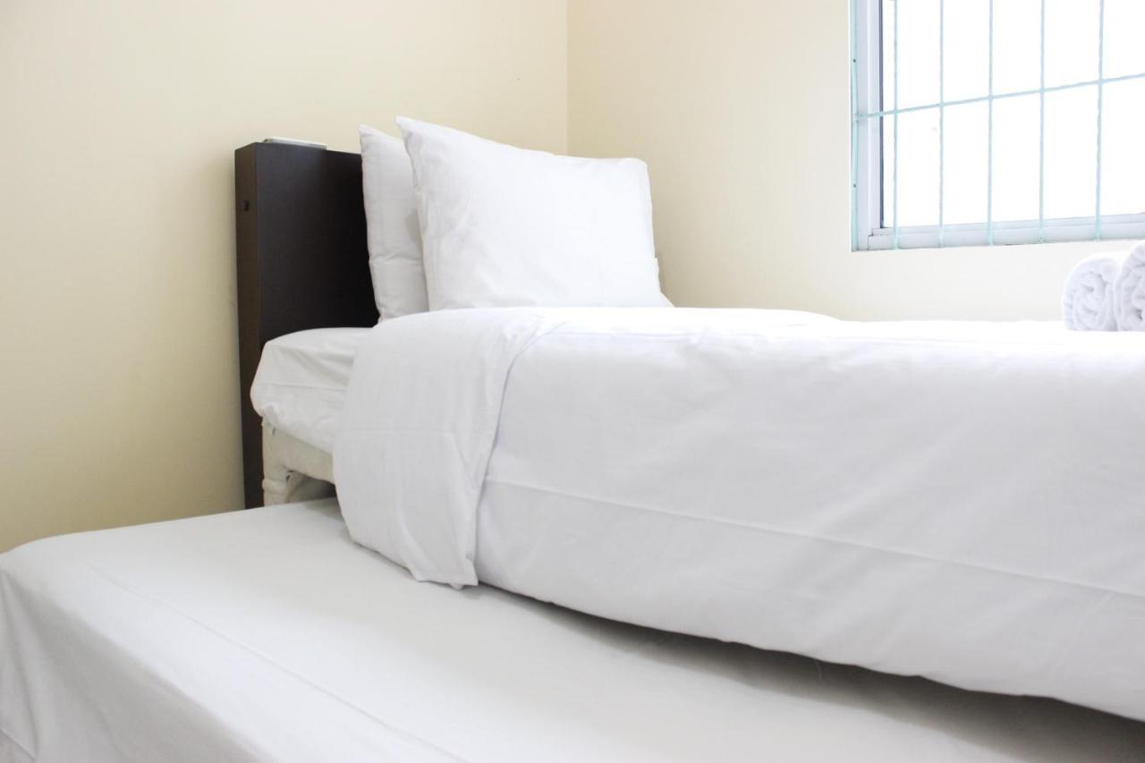Deluxe&Cozy 4BR Galeri Ciumbuleuit Apartment By Travelio Bandung Exterior foto